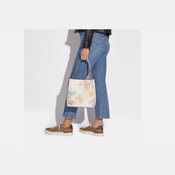 COACH LARGE Town Bucket Bag With Dreamy Land Floral Print BRAND NEW WITH TAGS - Picture 11 of 11